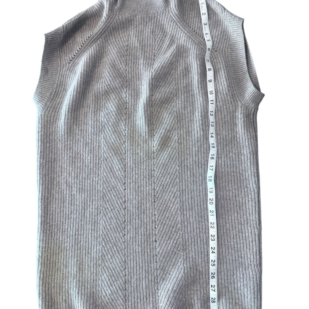 Vince Sleeveless Light Gray Midi Dress - Picture 3 of 7
